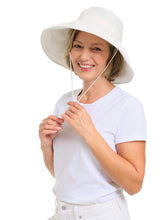 Load image into Gallery viewer, White Pleated Sun-Travel Hat