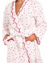 Load image into Gallery viewer, Hearts & Arrows Classic Robe