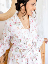 Load image into Gallery viewer, Bridal Print Classic Robe