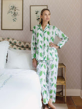 Load image into Gallery viewer, Lily-of-the-valley Pajamas