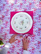 Load image into Gallery viewer, Pink Floral Scalloped Tablecloth