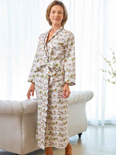 Load image into Gallery viewer, Day in the Country Classic Robe
