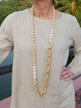 Load image into Gallery viewer, Ivory Marnalis Hardwood Chain Necklace
