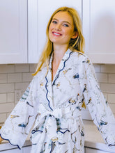 Load image into Gallery viewer, Birds of a Feather Print Classic Robe
