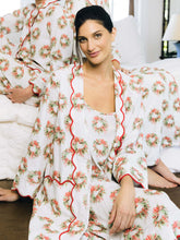 Load image into Gallery viewer, Holiday Wreath Print Classic Robe
